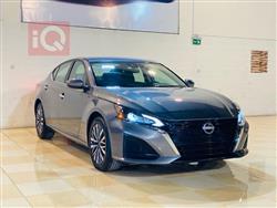 نيسان ألتيما